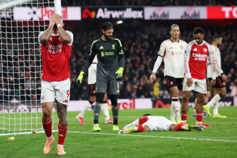 机会真来了！枪手赢得丑陋，曼城平得憋屈，7分在手，冠军在望